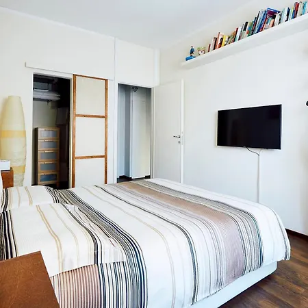 Savona Corner * Milan
